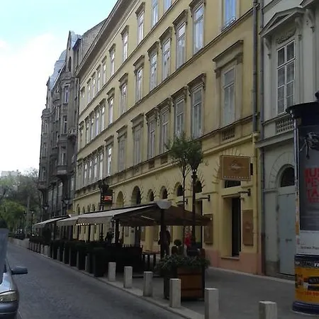 Apartment Apriory Apartmants Sas Budapest